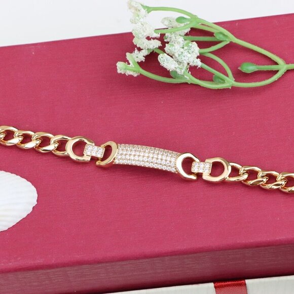 "Elegant Rose Gold Bracelet with Pavé Bar & Link Design, XPBL0961 - Picture 12 of 12